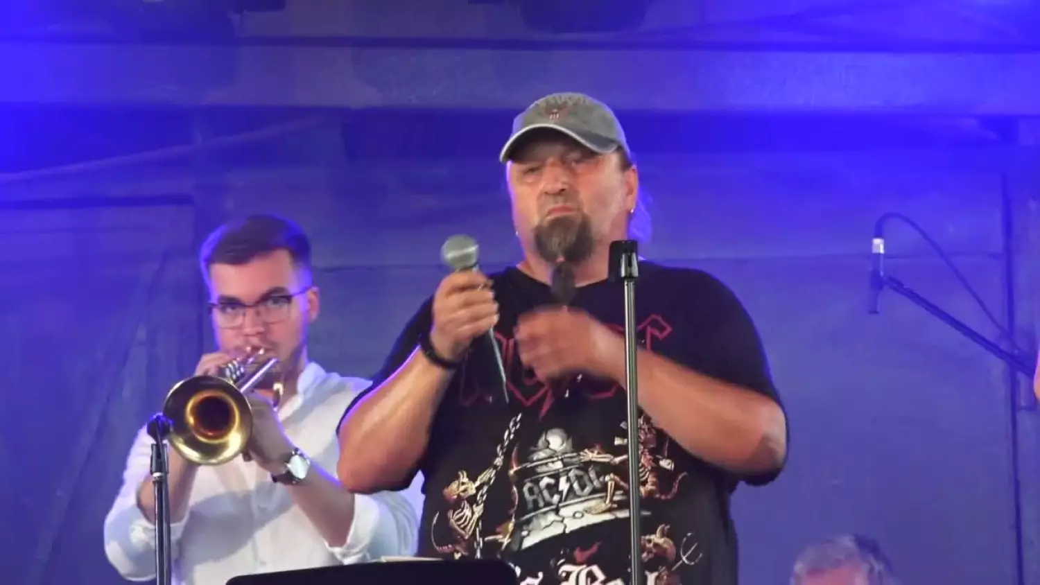 2023-08-28-blues.mp4