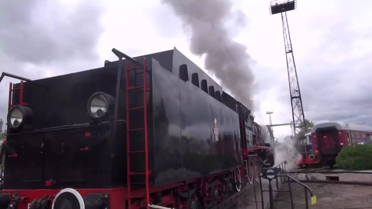 2023-10-18-parowozy.mp4