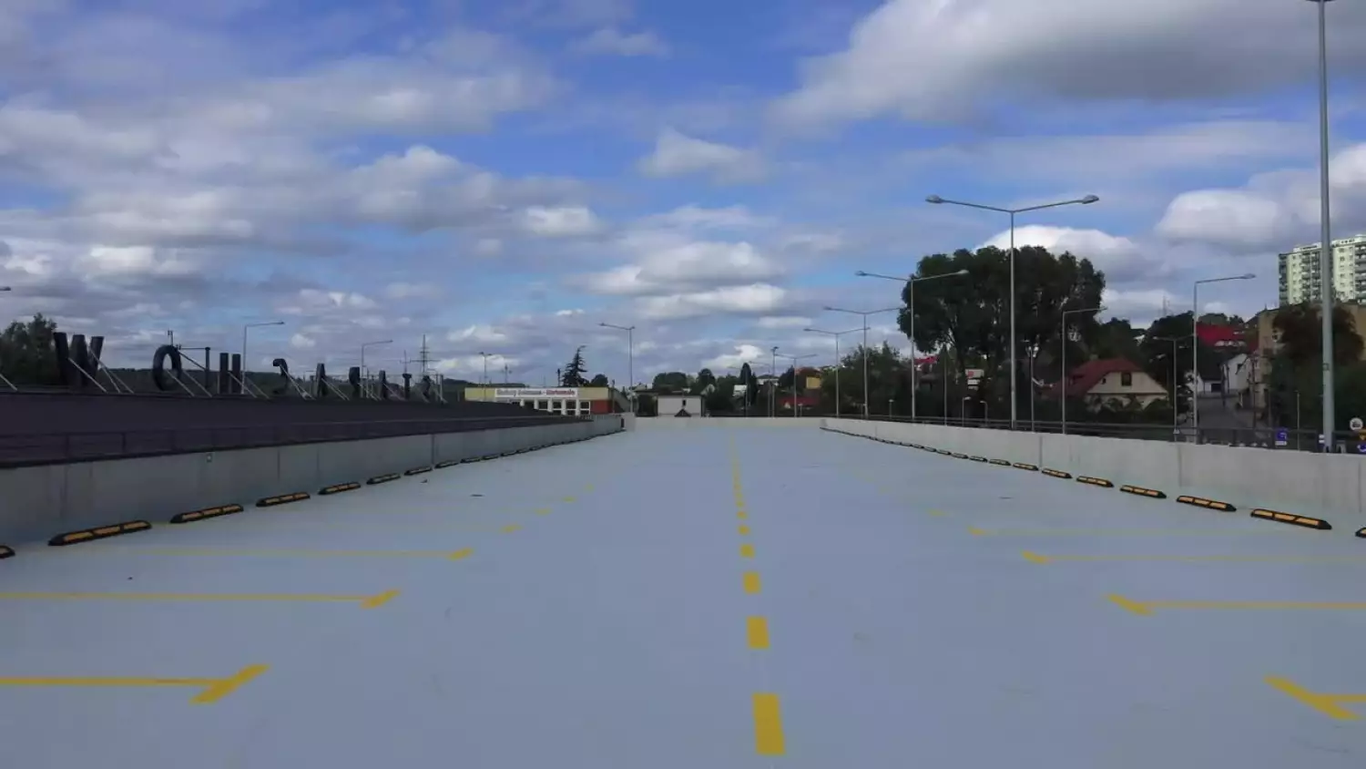 2023-11-24parkingok.mp4