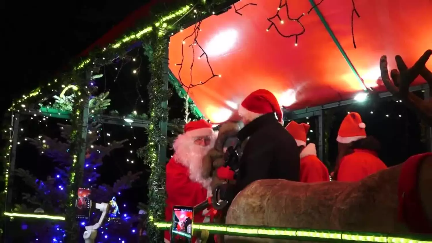 2023-12-08-lodowisko-ceb4cc0.mp4