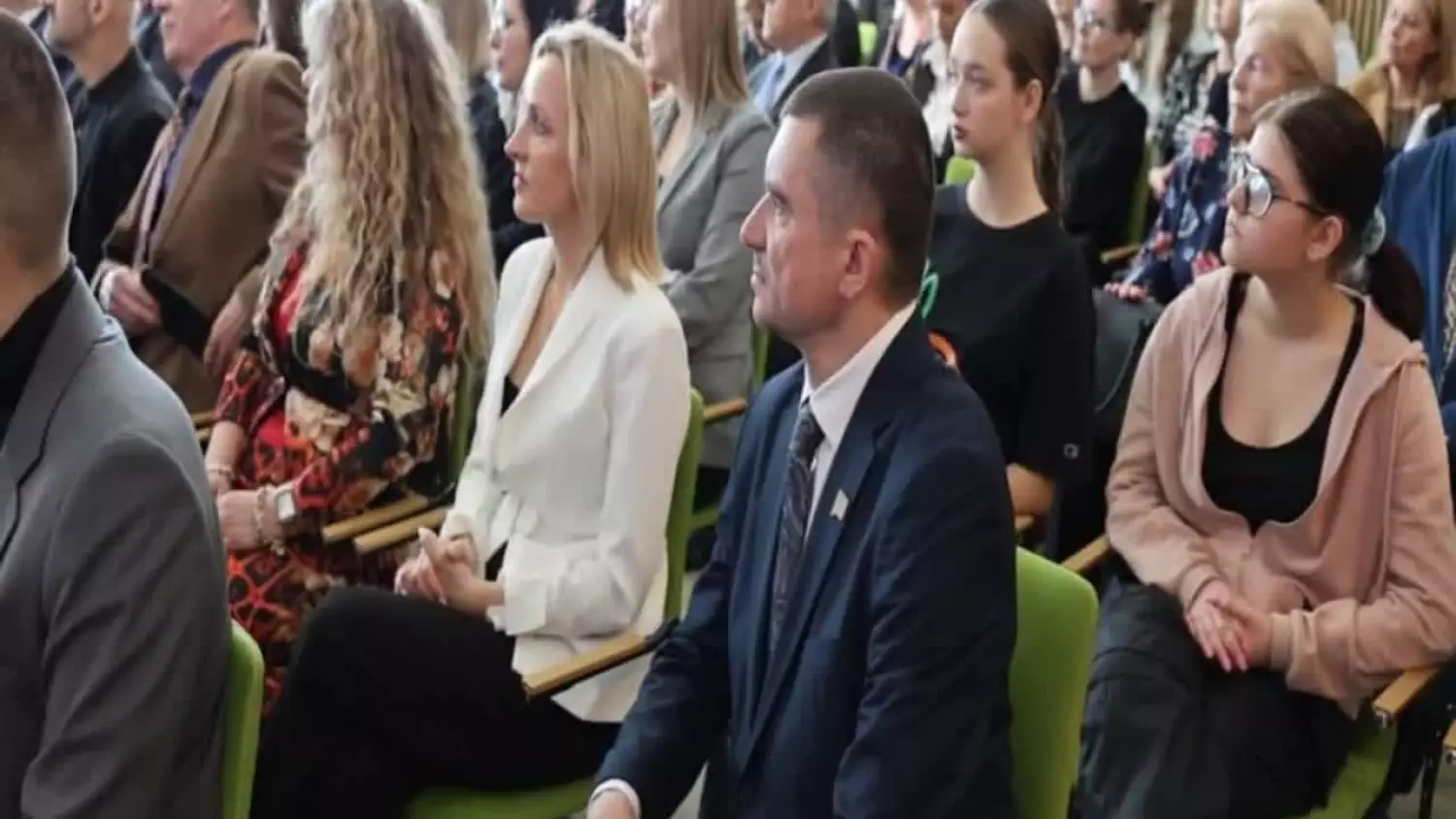 2024-03-29starachowice-dobry-adres.mp4