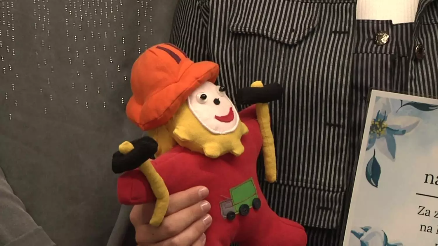 2024-04-26-maskotka.mp4