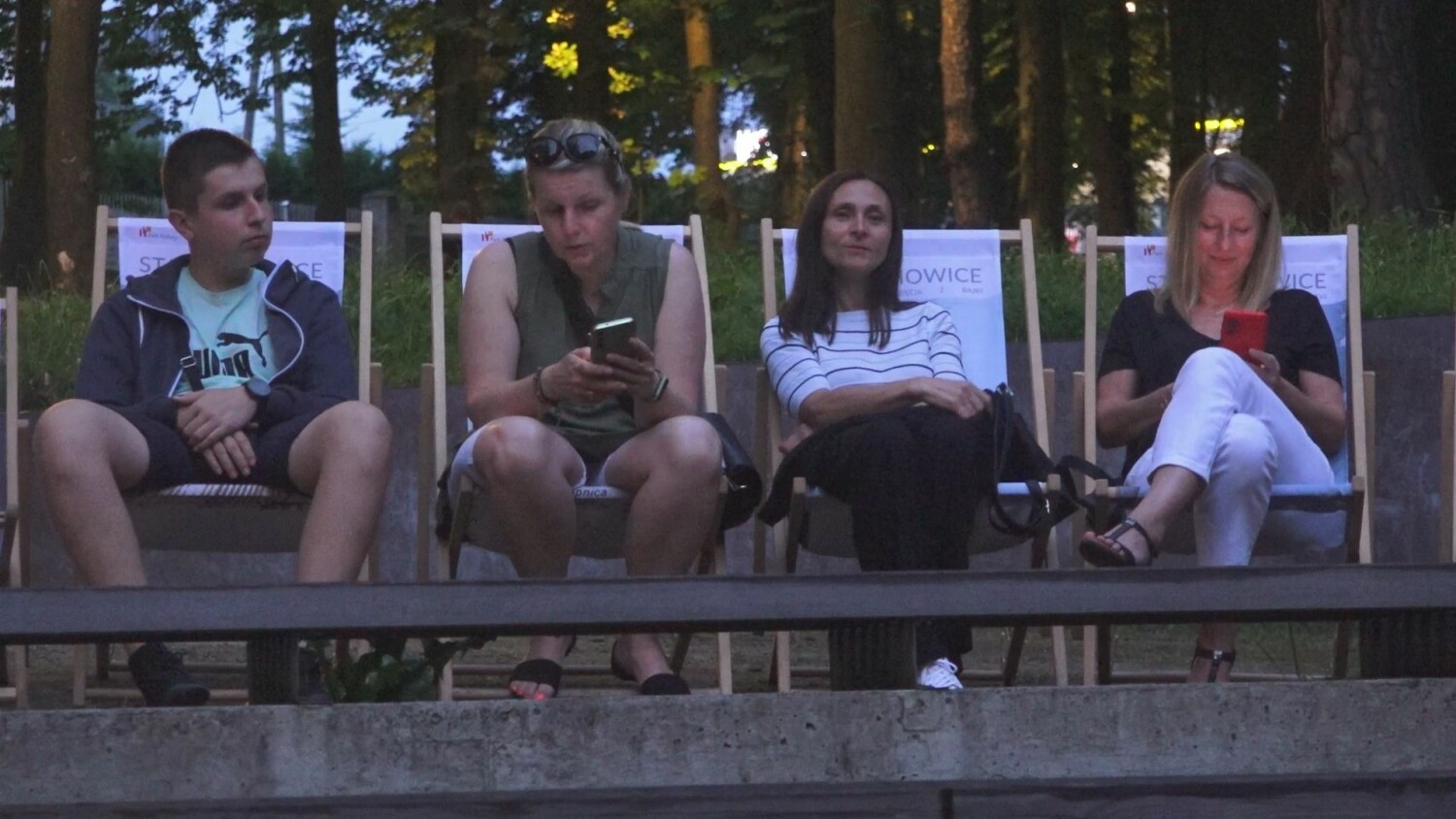 2024-07-03-kino-na-lezakach.mp4