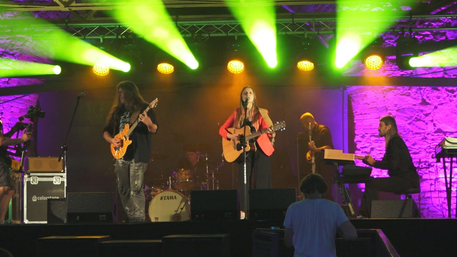 2024-09-04-blues-pod-piecem.mp4