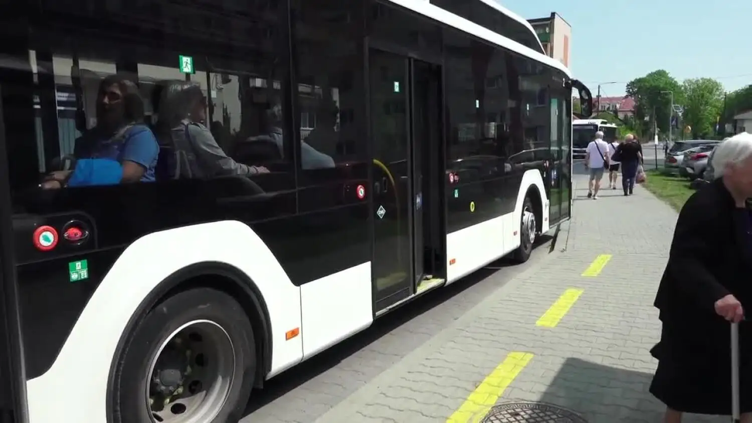 2025-03-18-autobusy-elektryczne.mp4