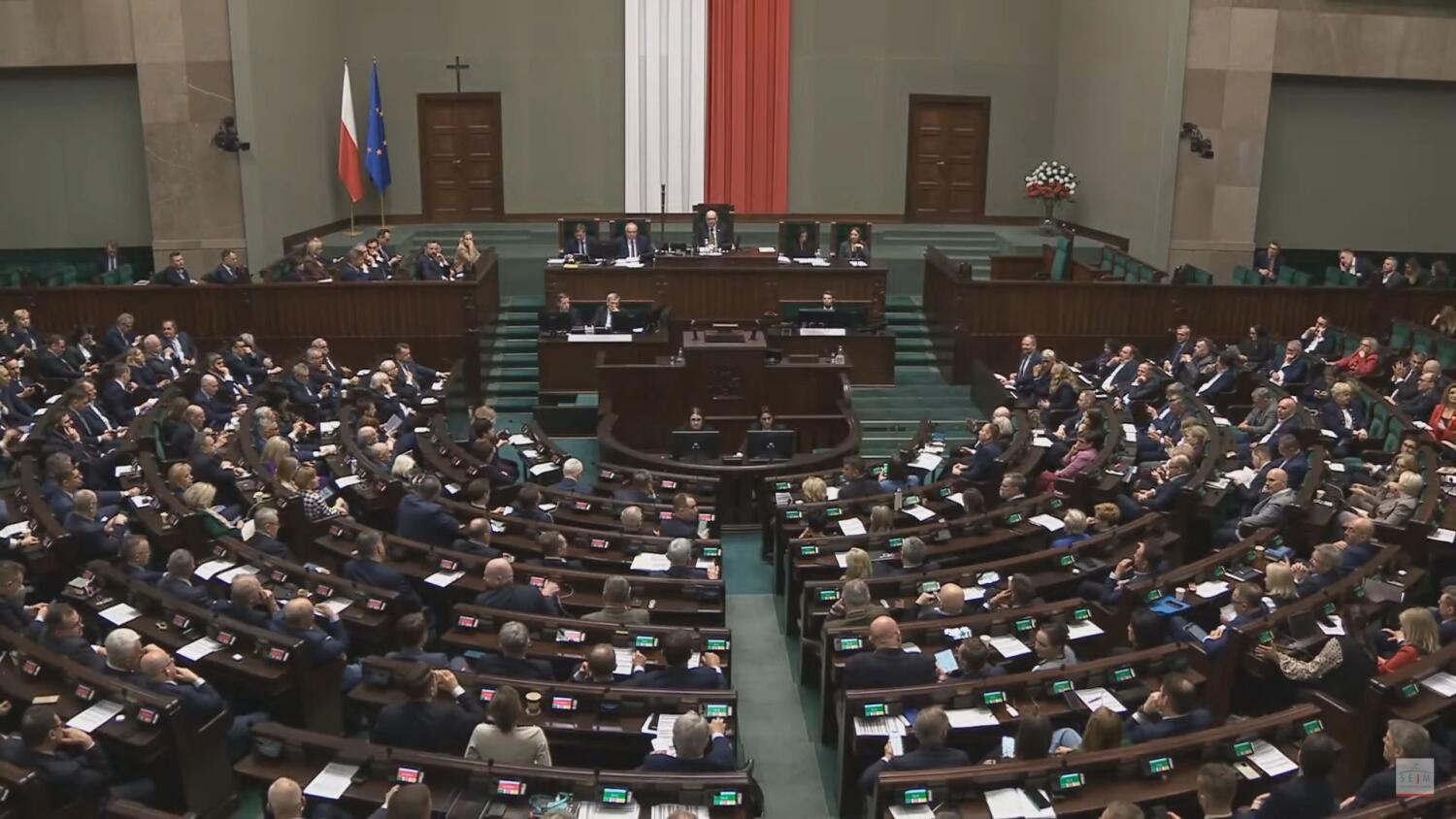 2025-03-21-wojtyszekpopr.mp4