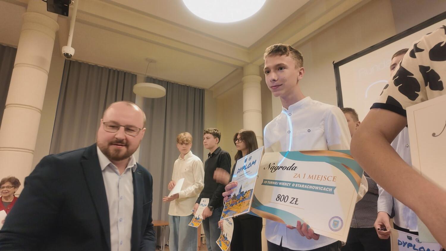 2025-04-17-wiedzy-o-stce.mp4