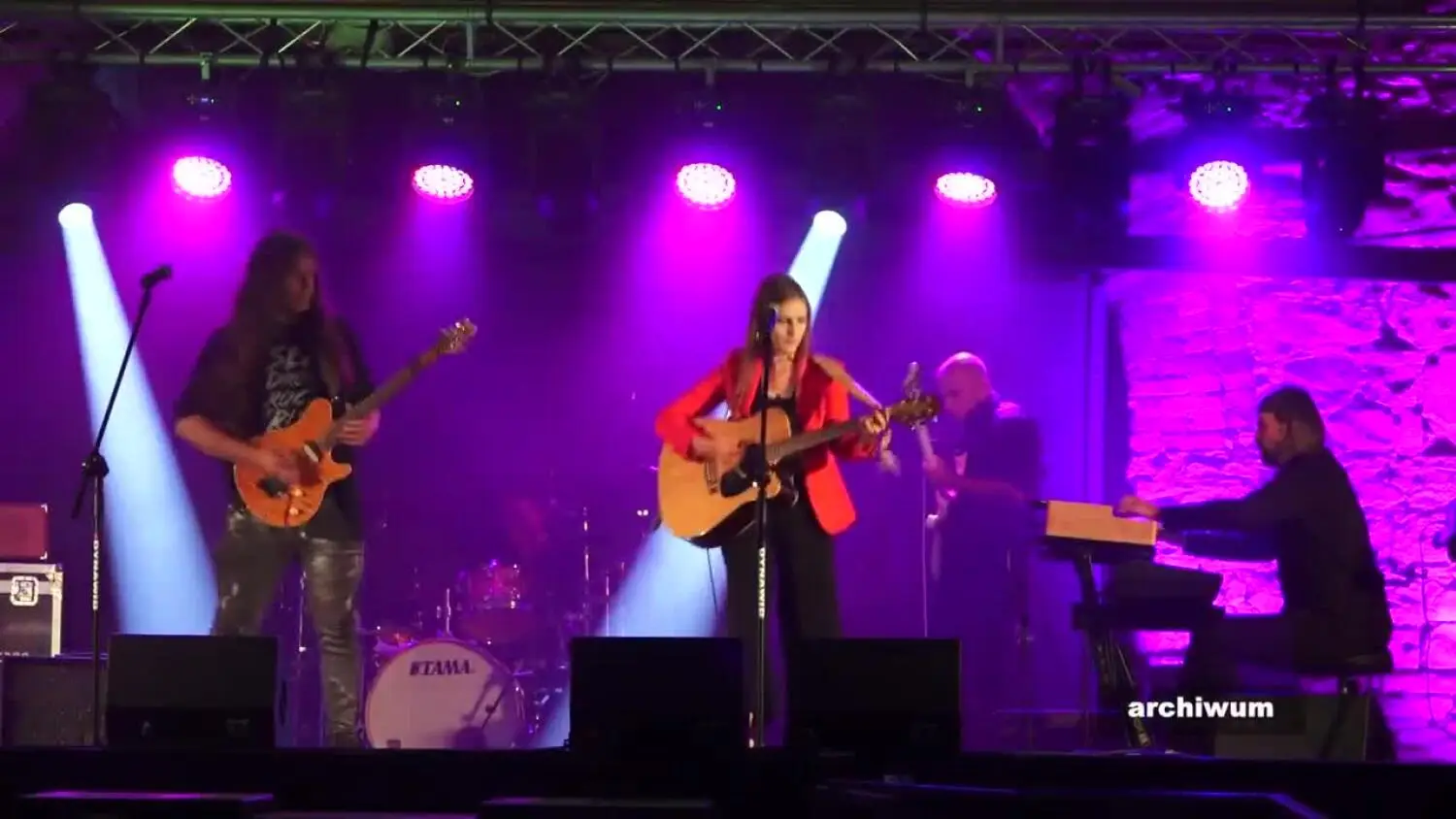 2025-08-15-blues-pod-piecem.mp4