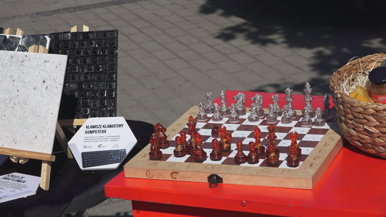 2025-09-08-pojemniki.mp4