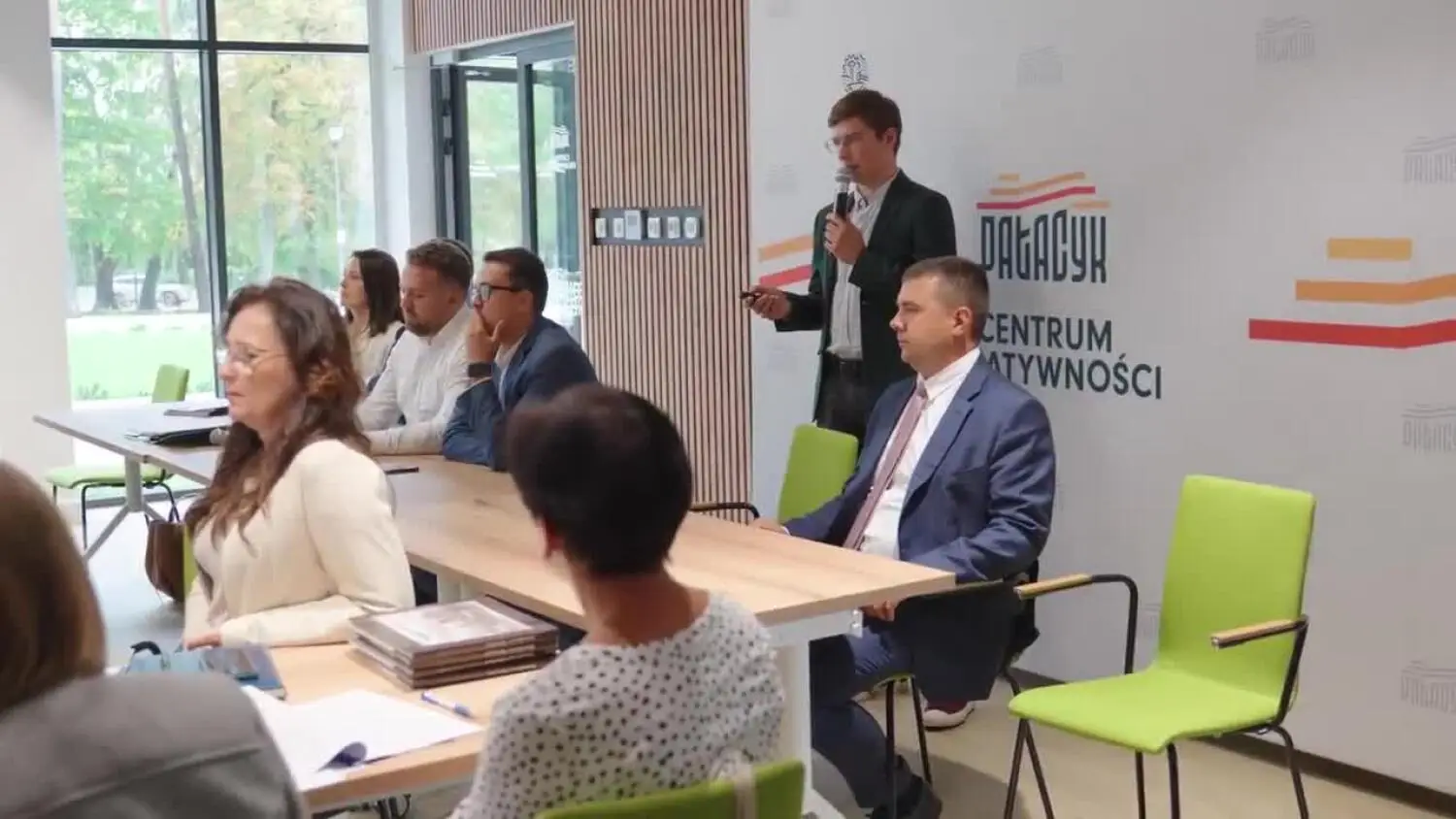 2025-09-24-forum.mp4