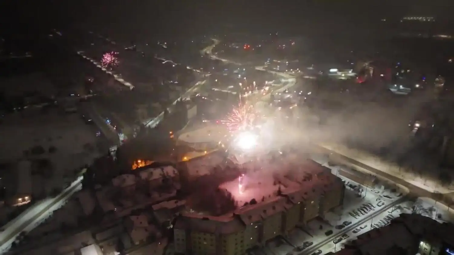 2026-12-02-nowyrok.mp4